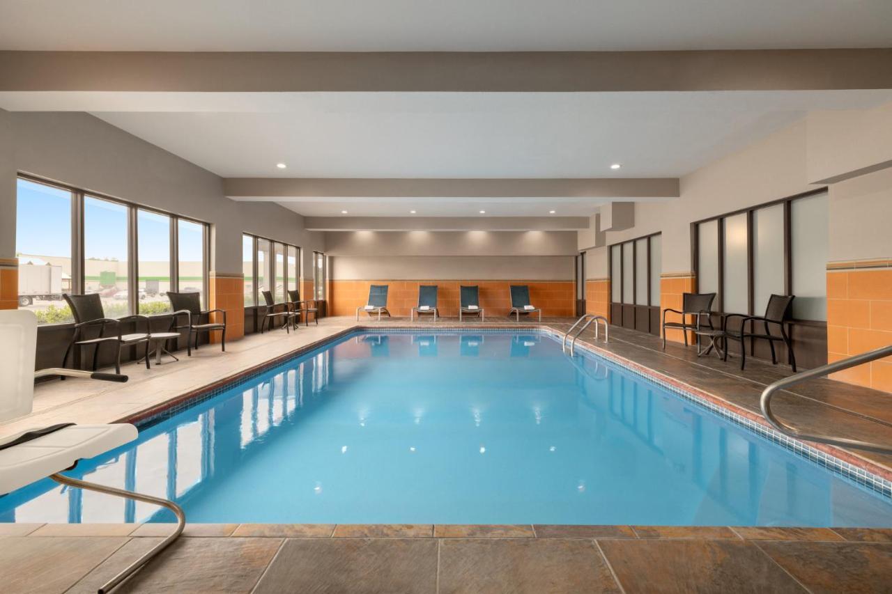 Holiday Inn Express & Suites Opelousas By Ihg Dış mekan fotoğraf
