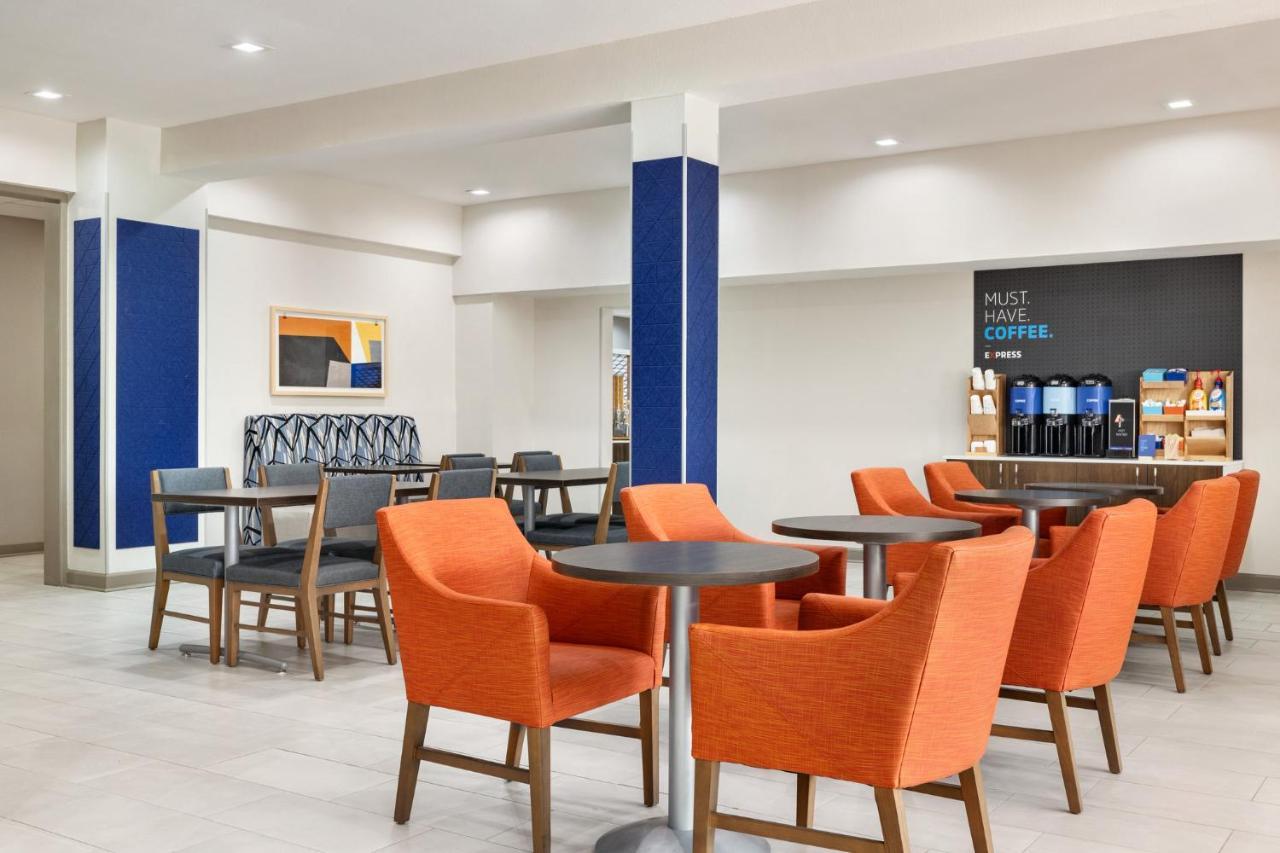 Holiday Inn Express & Suites Opelousas By Ihg Dış mekan fotoğraf